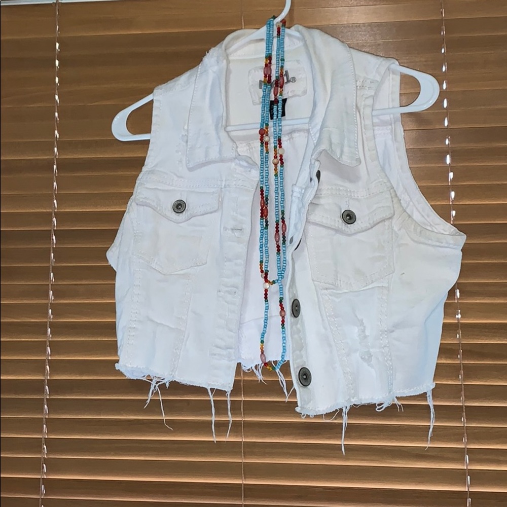 White denim crop vest